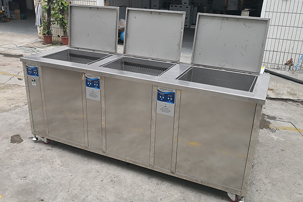 /uploads/image/2021/09/25/58c3e354a590e6381eaba30d2acb7883.jpg 三槽超聲波清洗機.jpg